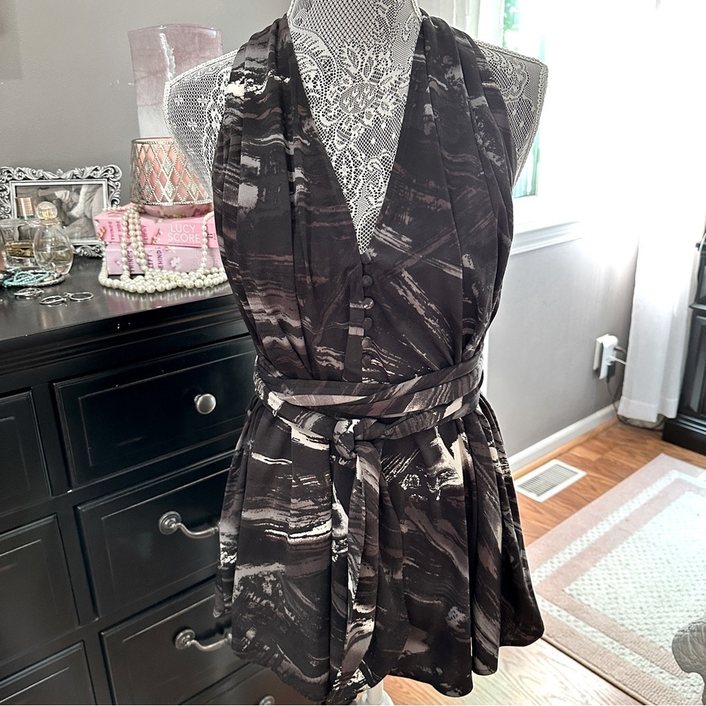 BCBGMAXAZRIA Retro Early 00’s Black Marble Print Sleeveless Tunic Size Small - Picture 14 of 14